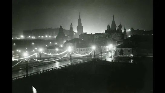 Вальс Ночь над Москвой. Муз. и упр. оркестром В.И.Агапкин. 1945.