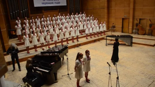 The Bulgarian National Radio Children's Choir исполняет Metallica"Noting Else Matters"