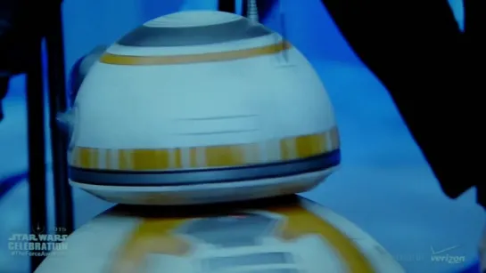 STAR WARS-презентация робота BB8