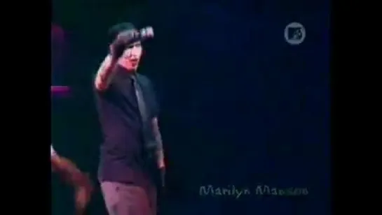 Eminem/Marlin Manson-The Way I Am (Live in Barcelona)