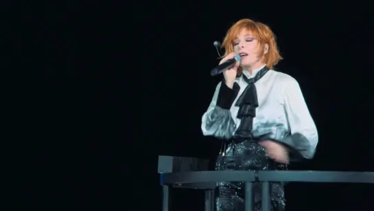 Mylène Farmer - Libertine - Nevermore 2023 (extrait live)