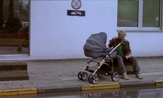 El niño - Dardenne (2005) VOSE