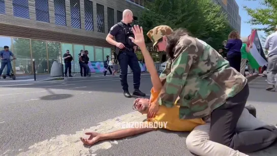 В Париже прошла протестная акция по осуждению участия израильских спортсменов в Олимпиаде