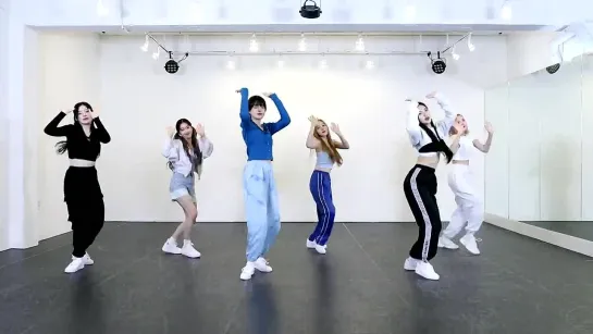 STAYC(스테이씨) SO WHAT Dance Practice