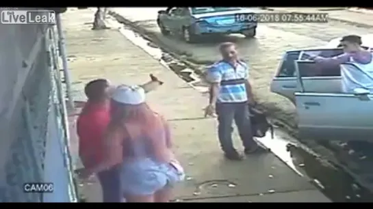 Venezuelan Gun fight