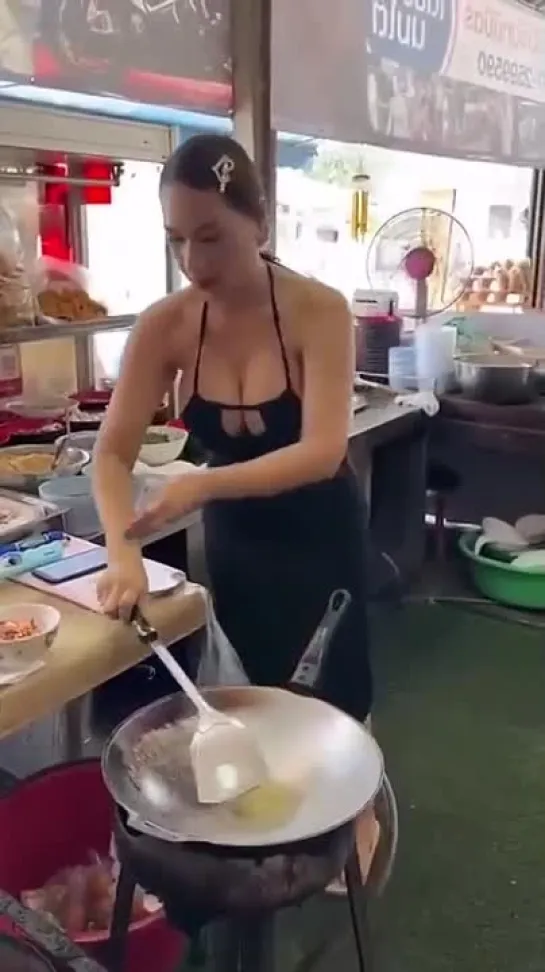 Ляяя кухарочка😏🤤