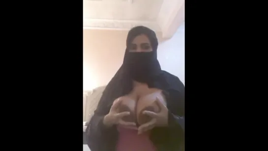 Когда Арабская Ночь будет взрывной до безумия , Natural big tits , Arabian nice boobs , curvy , BBW