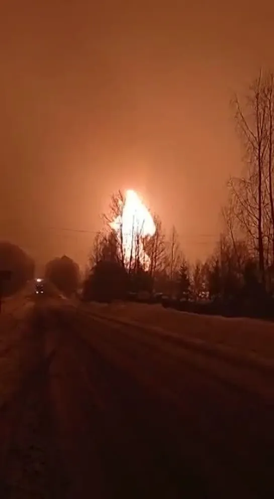 В МЫШКИНЕ ПРОГРЕМЕЛ ВЗРЫВ НА ГАЗОПРОВОДЕ.