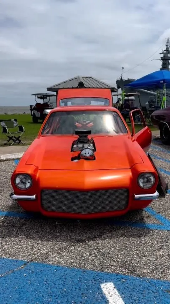 Check out the electric hood on this Pro Street 1973 Chevy Vega 🔥 #sickcarsandtrucks #prostreet #prostreetcars