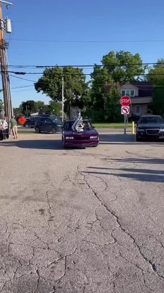 Wild engine set up on this Monte Carlo #mitruckguy #sickcarsandtrucks