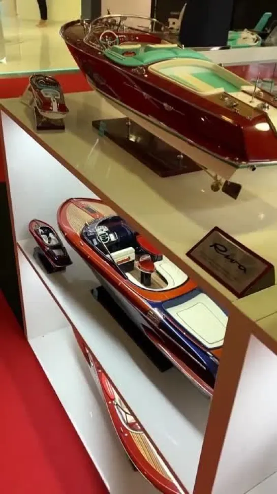 ferrari #boat #powerboat #car #racing #cannes #viral #mrsuperyachts