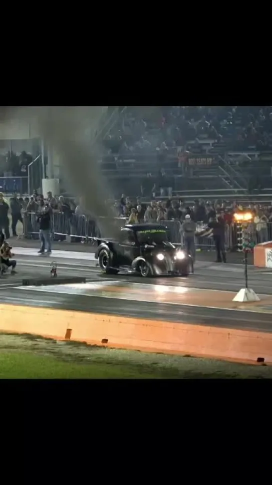 Tony Rizzi's Turbo Diesel 1937 Chevy Truck 
👍 #ChevyTruck #1937ChevyTruck #DragRacing #Noprepracing #NoPrep #Tony Rizzoli #TheOu