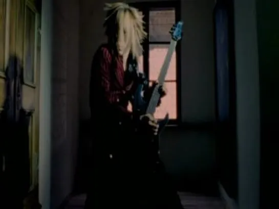 the GazettE - Cassis