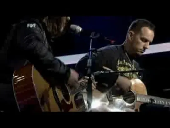 Alter Bridge - Wonderful Life (Live Acoustic)